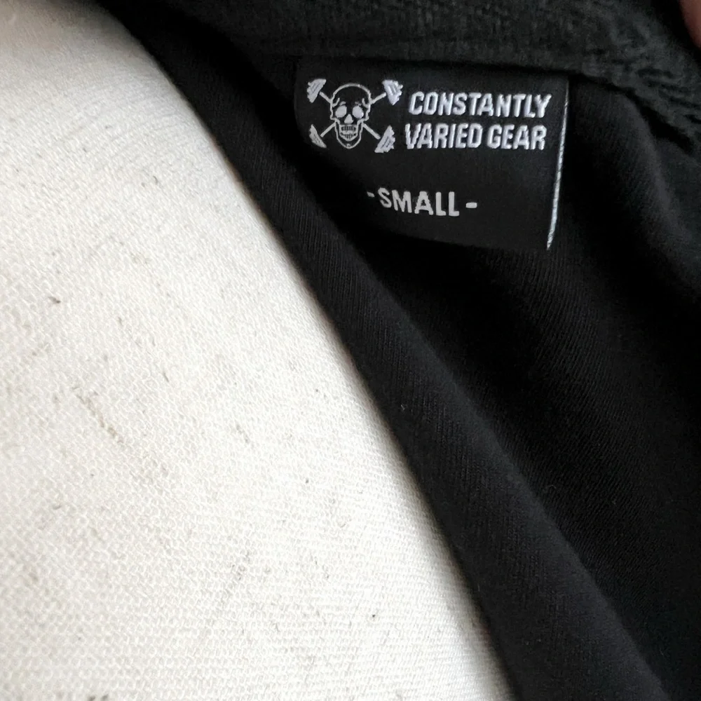 Constantly Varied Gear CVG Hooded Skull & Crossbones Jacket, size small - Picture 9 of 9